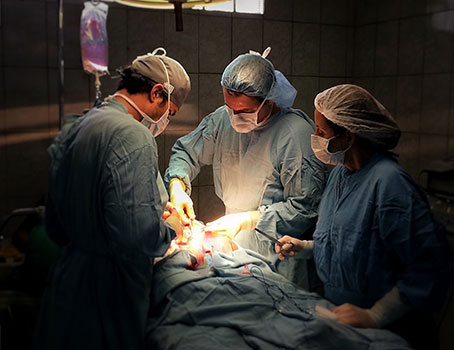 Dr. William T. Stoeckel of Wake Plastic Surgery in Cary, NC in the operating room